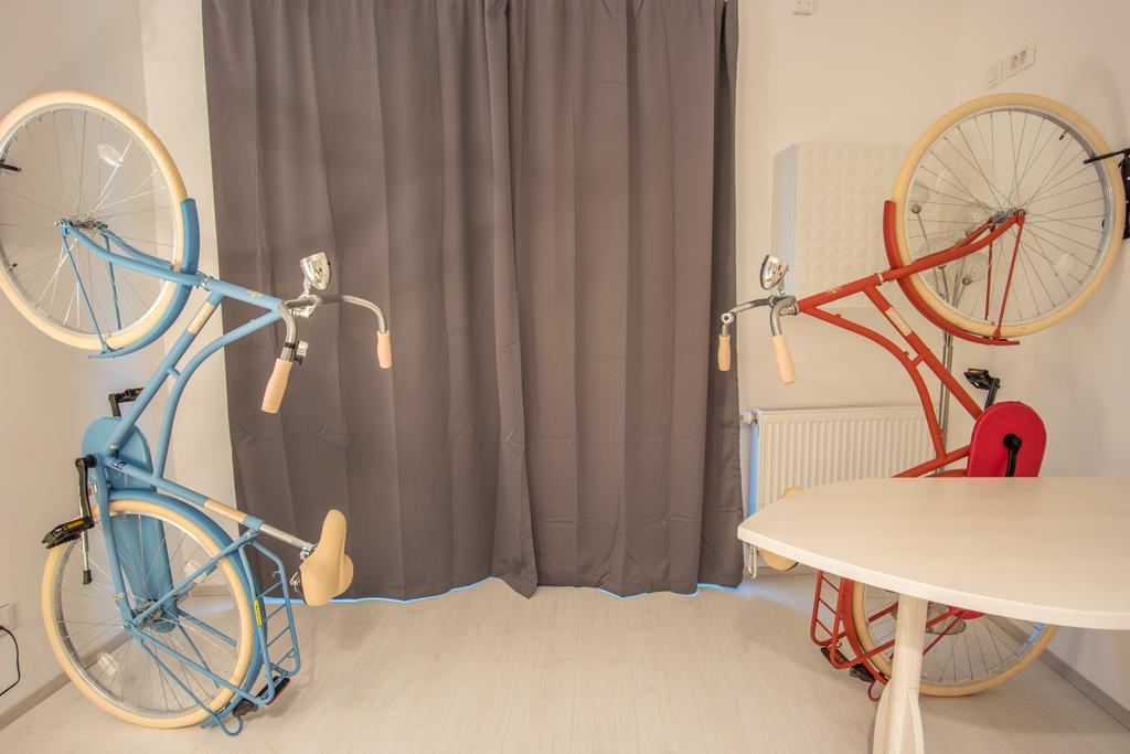 Apartment Bicycle *